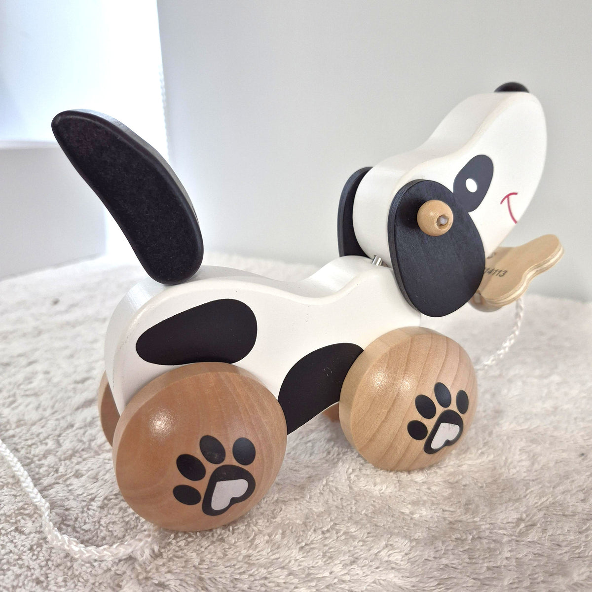 Wooden Pull Dog