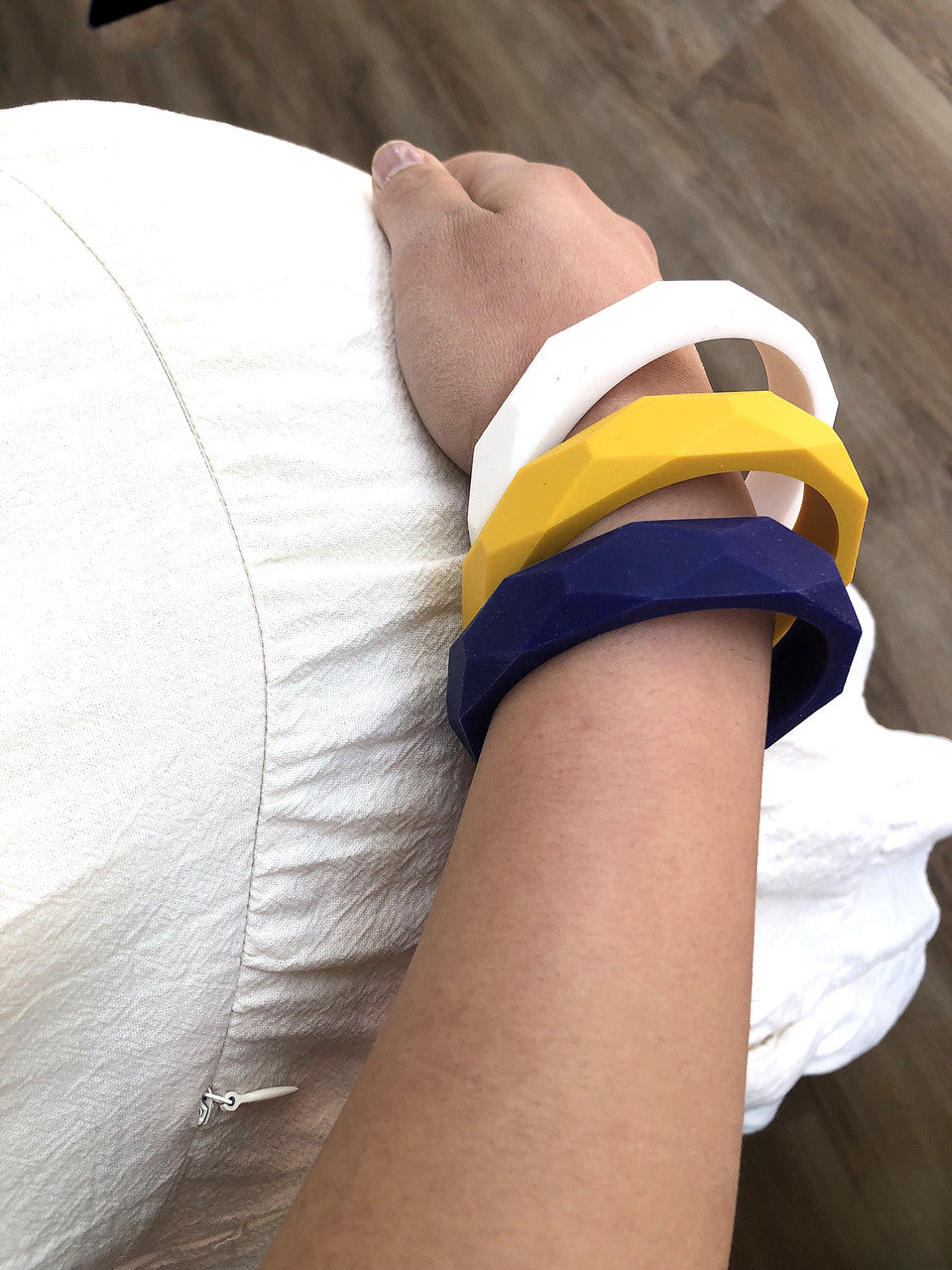 Chunky Silicone Teething Bangle by Breastmates