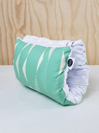 Portable Nursing Sleeve - Calm Mint