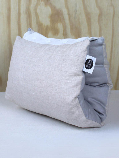 Portable Nursing Sleeve - Linen Natural