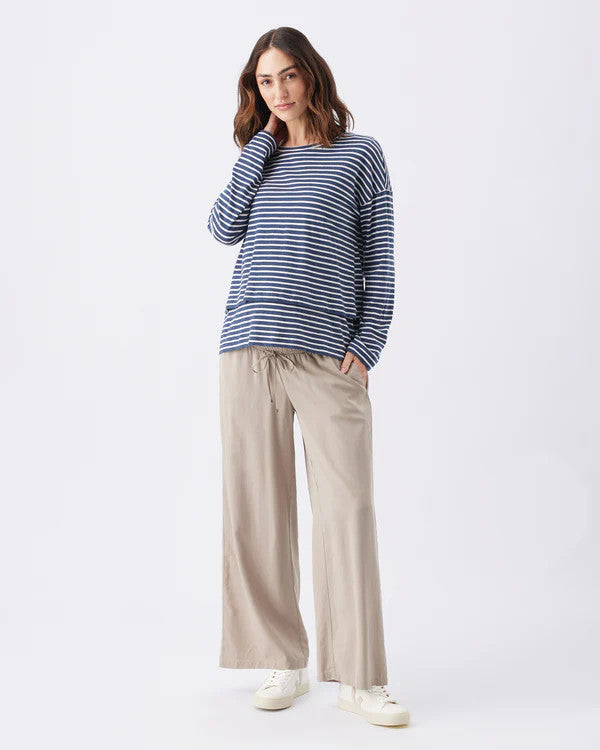 Claudette - Maternity & Breastfeeding Top - Navy/White
