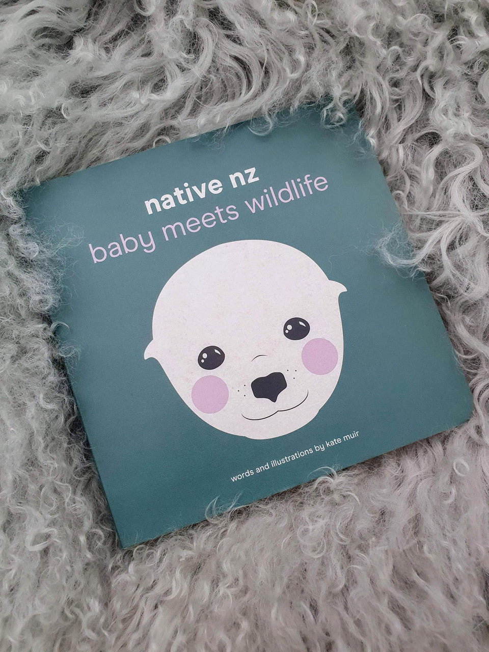 native nz baby meets wildlife
