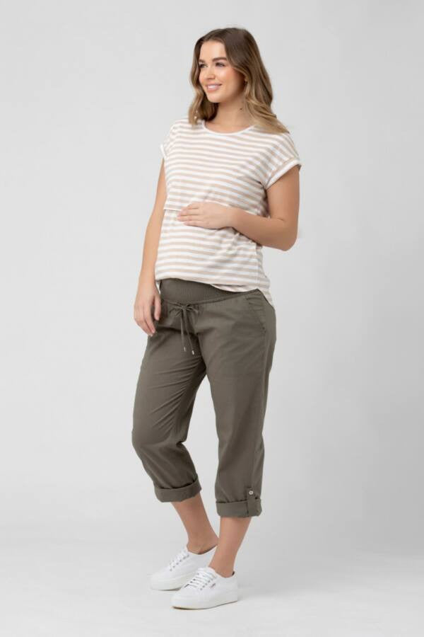Lionel Nursing Tee Taupe / White