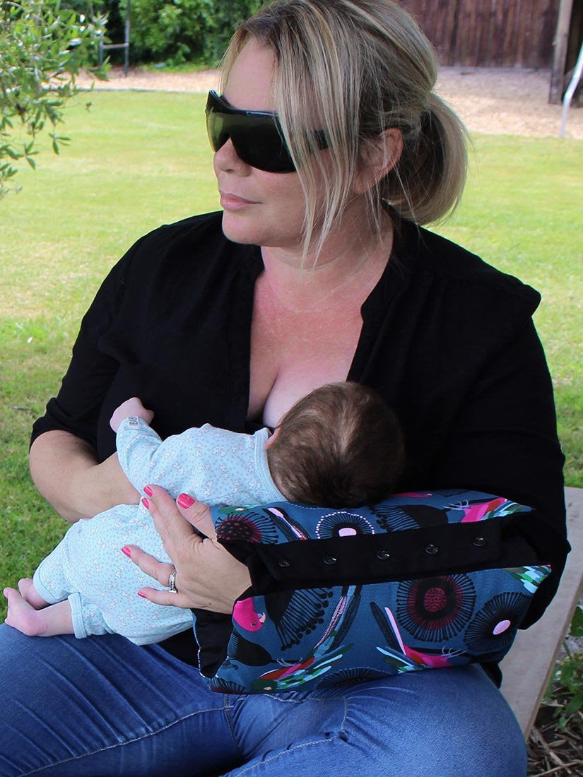 Portable Nursing Sleeve